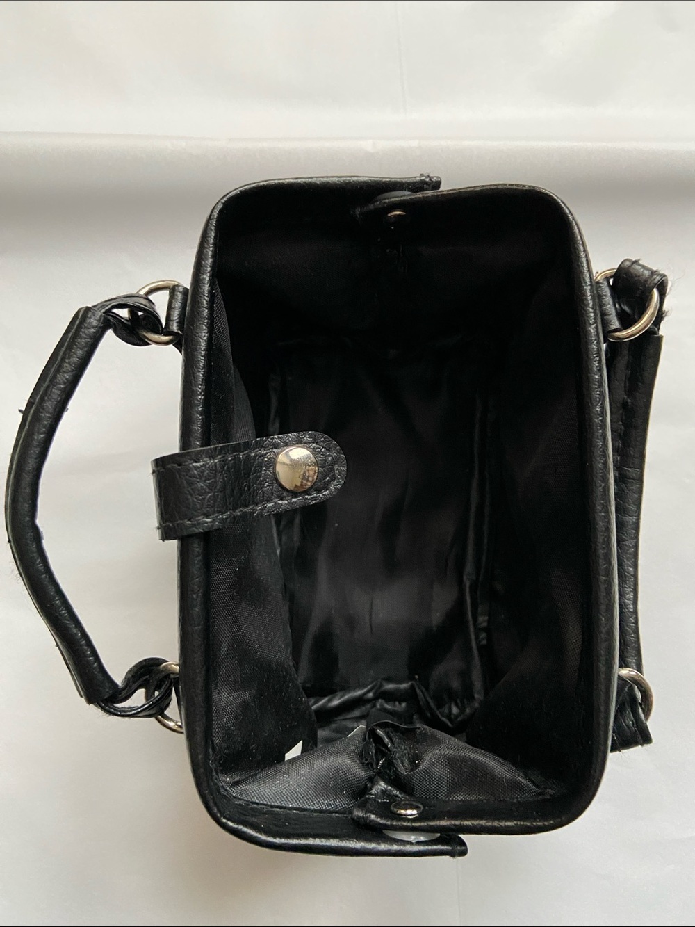 N.V. Perricone M.D. mini doctor’s make up bag in black - Picture 3 of 4